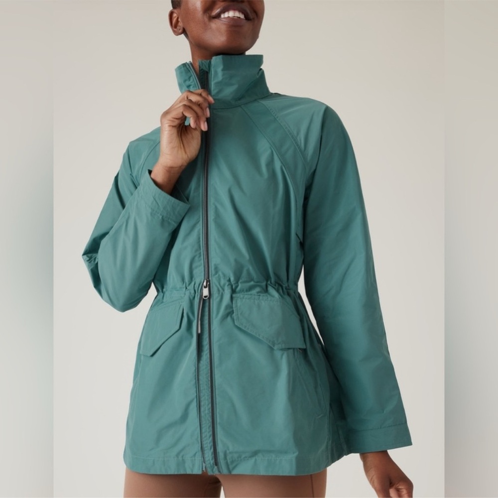 Athleta Westerly Jacket Size Medium Deep Ocean Windbreaker Anorak Rain Coat